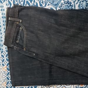 Mens Blue Jeans Size 33 waist. Size 33/32.